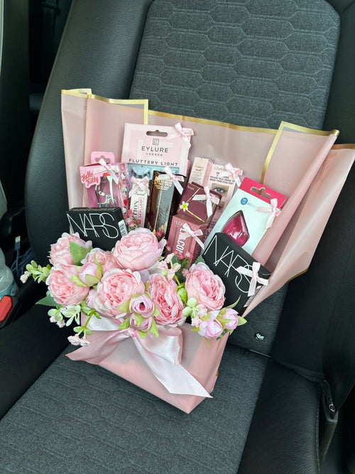 Forever Pink Rose Makeup Bouquet - parfumdelea